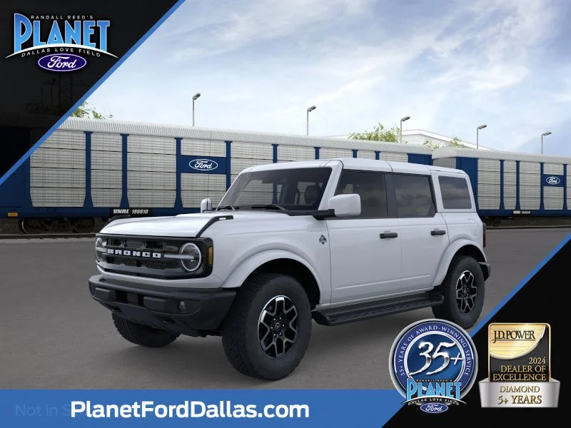 2026 Ford Bronco Outer Banks 4x4's photo
