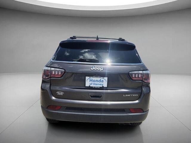 Used 2019 Granite Crystal Metallic Clearcoat Jeep Limited image 4