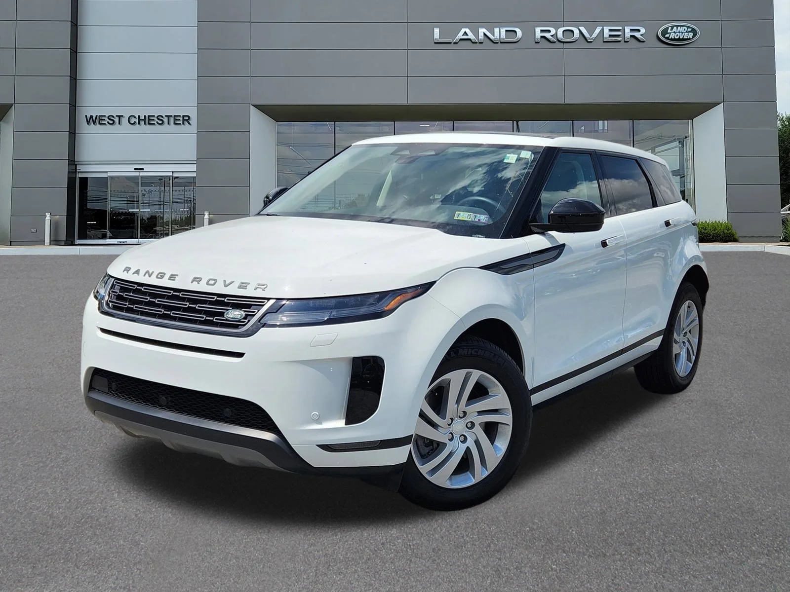 2025 Land Rover Range Rover Evoque S's photo