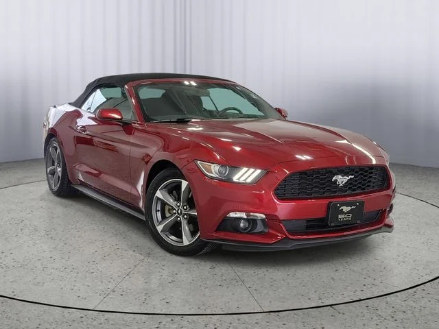 2015 Ford Mustang V6 Convertible's photo