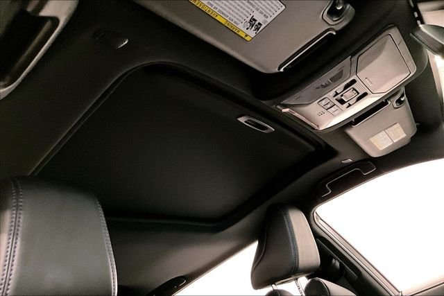 2023 Toyota RAV4 XSE - Photo 20