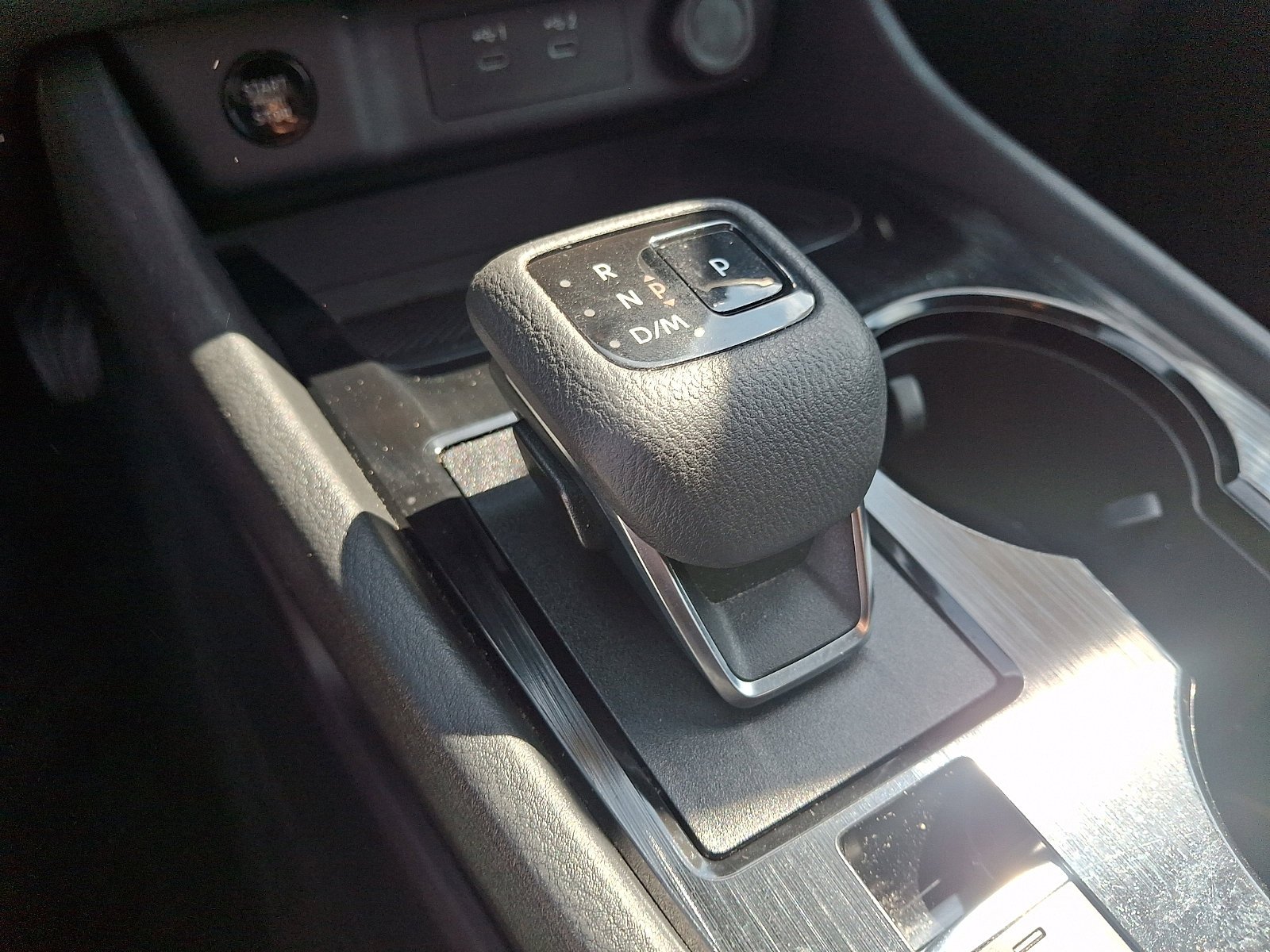 Certified Used 2024 Gun Metallic Nissan S image 14