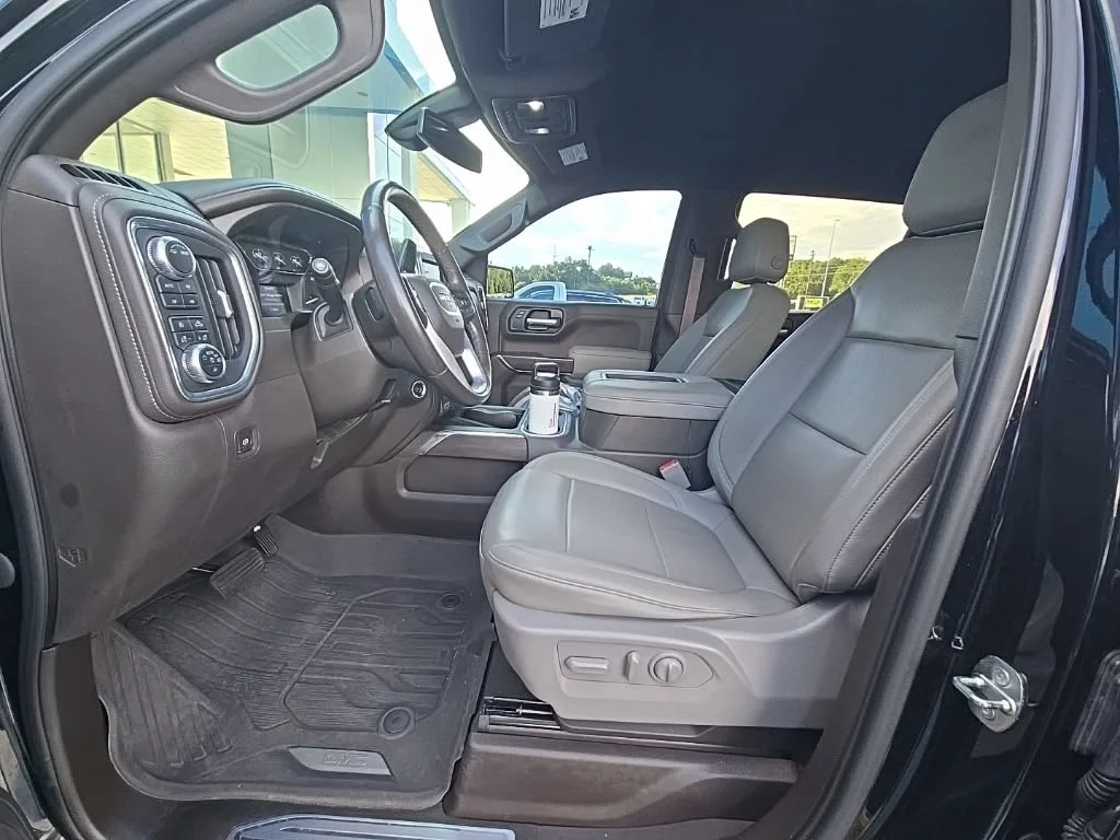 Used 2021 ONYX BLACK GMC SLT image 5
