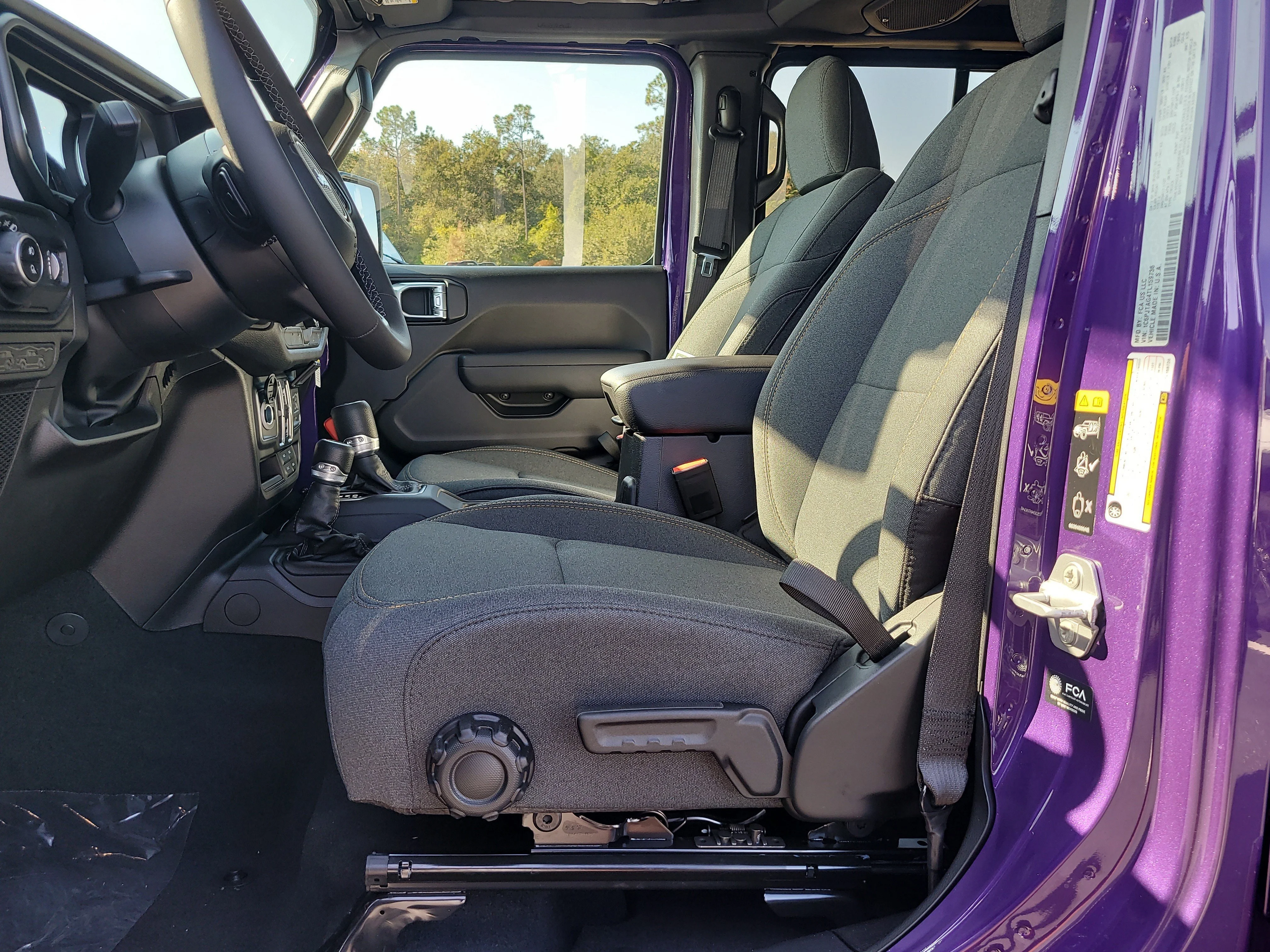 New 2026 Reign Jeep Sport S image 13