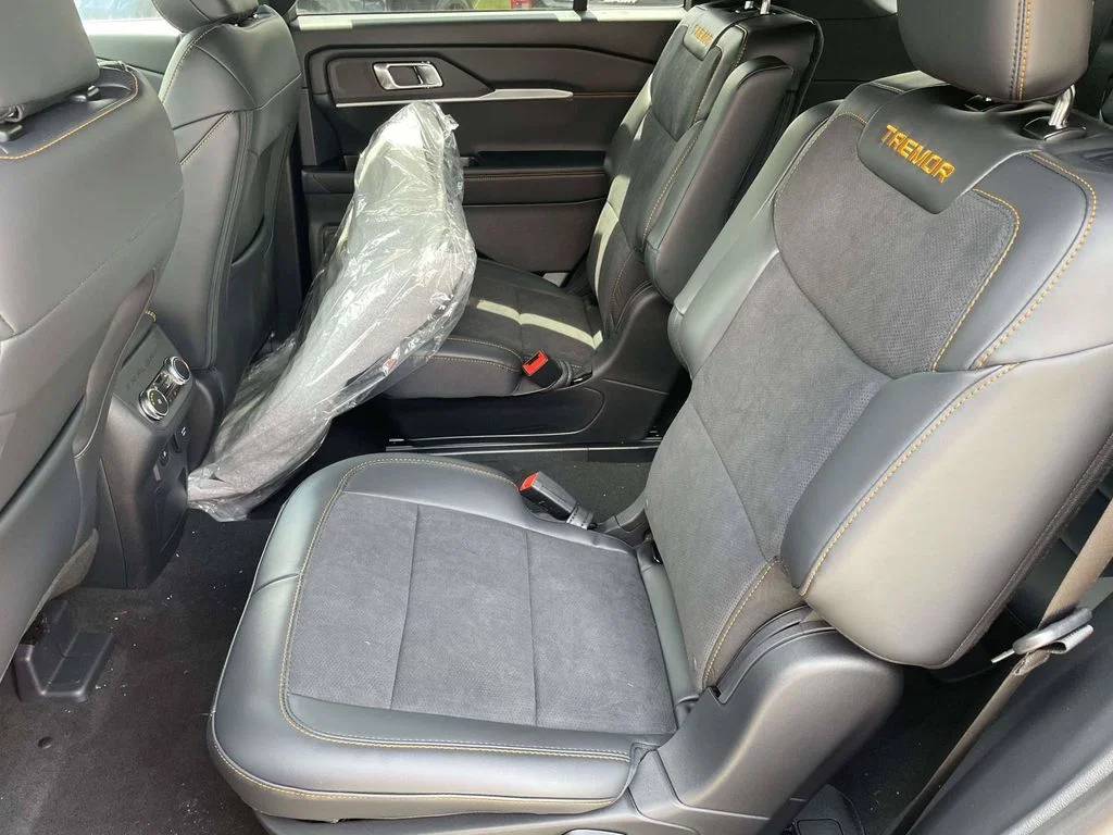 2026 Ford Explorer Tremor - Photo 12