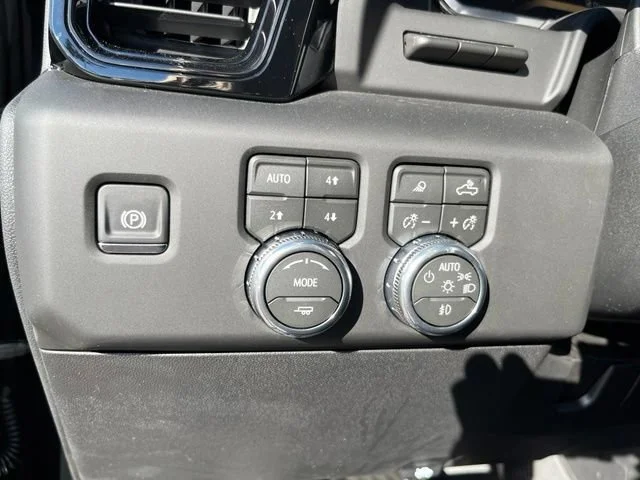 New 2026 Onyx Black GMC AT4X image 27