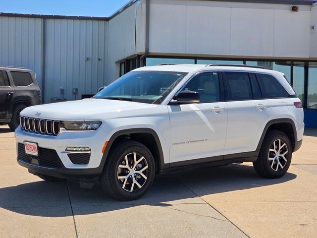 Certified Used 2024 Bright White Clearcoat Jeep Limited image 3