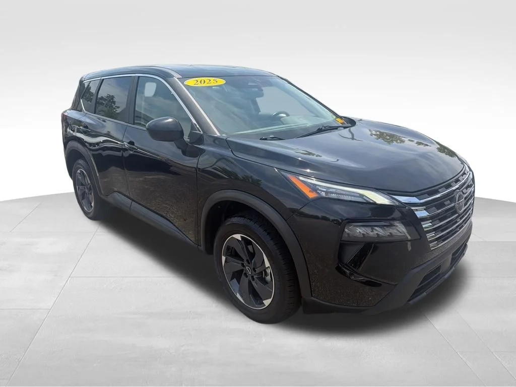 Used 2025 Black Nissan SV image 3