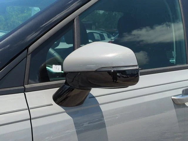 New 2026 Ceramic Silver Kia EX image 12