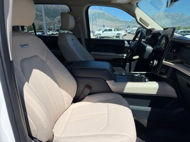 Used 2023 Star White Metallic Tri-Coat Ford Platinum image 9