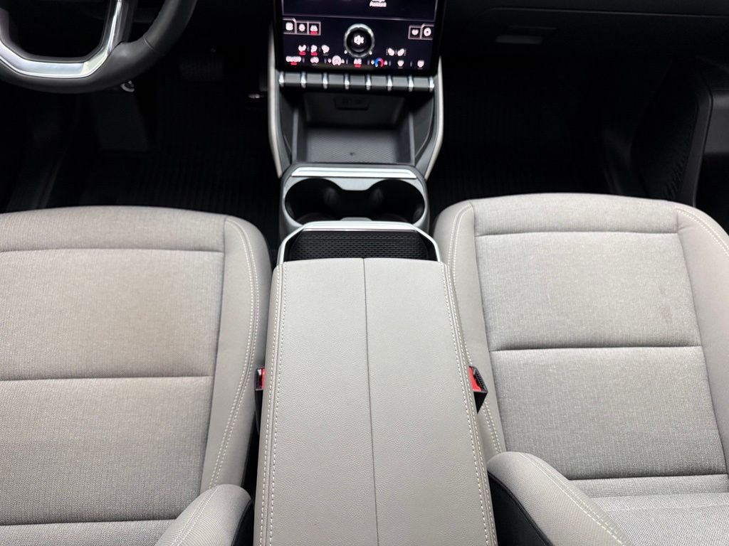 Used 2025 Metallic GMC Elevation image 37