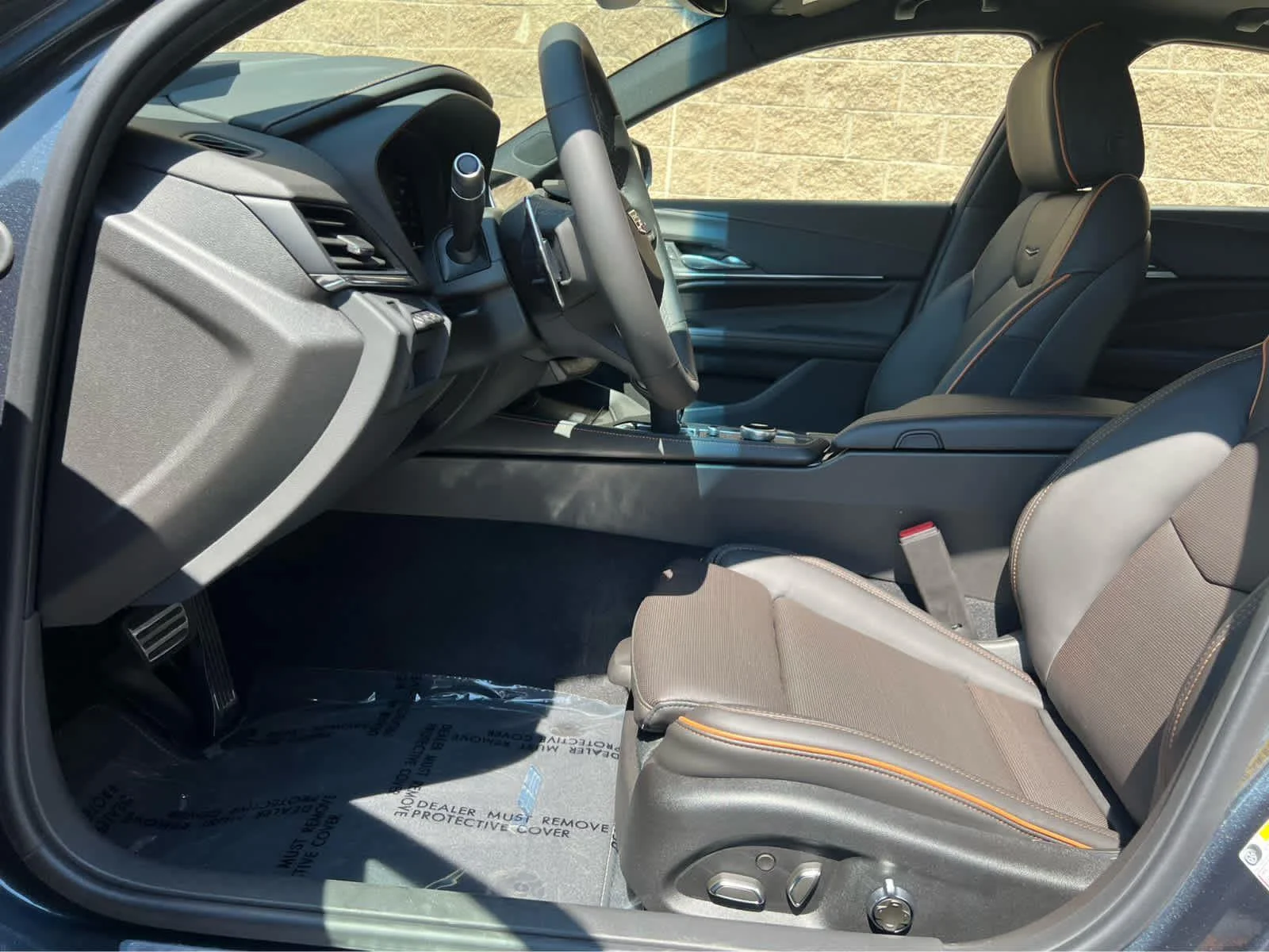 2026 Cadillac CT4 V-Series - Photo 9