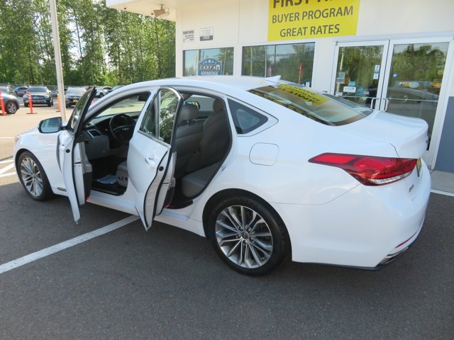 Used 2015 Casablanca White Hyundai 3.8L image 8