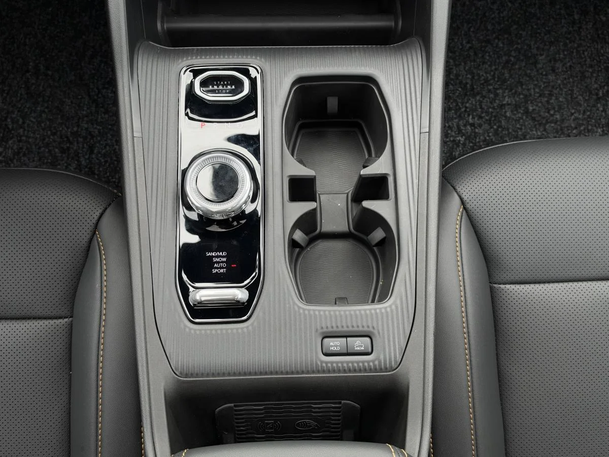 New 2026 Black Jeep 85th Anniv image 25