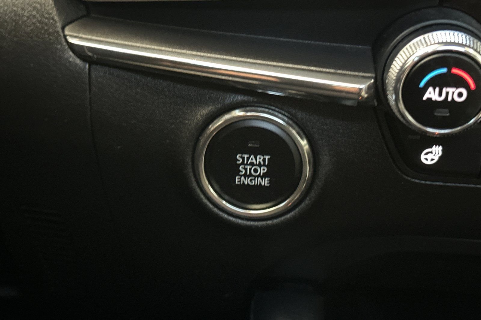 Used 2021 Gray Mazda Premium Plus image 22