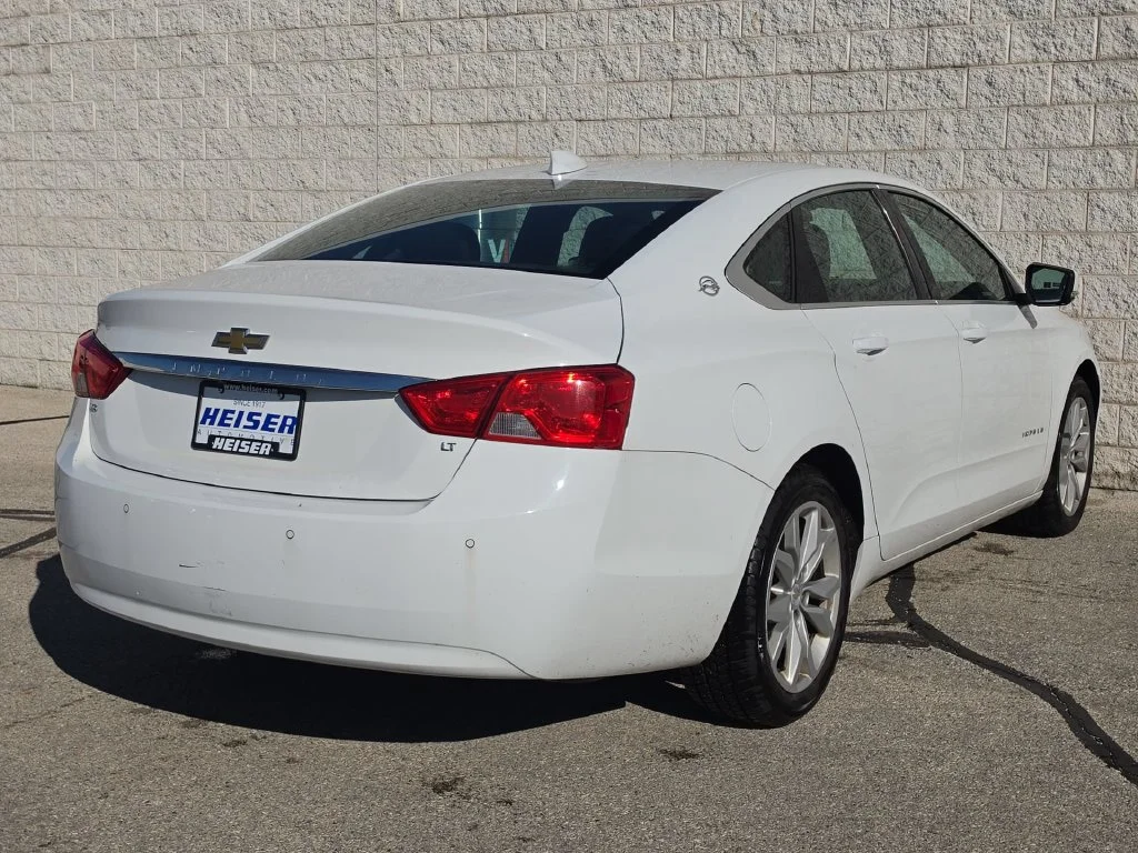 Used 2016 White Chevrolet LT image 13