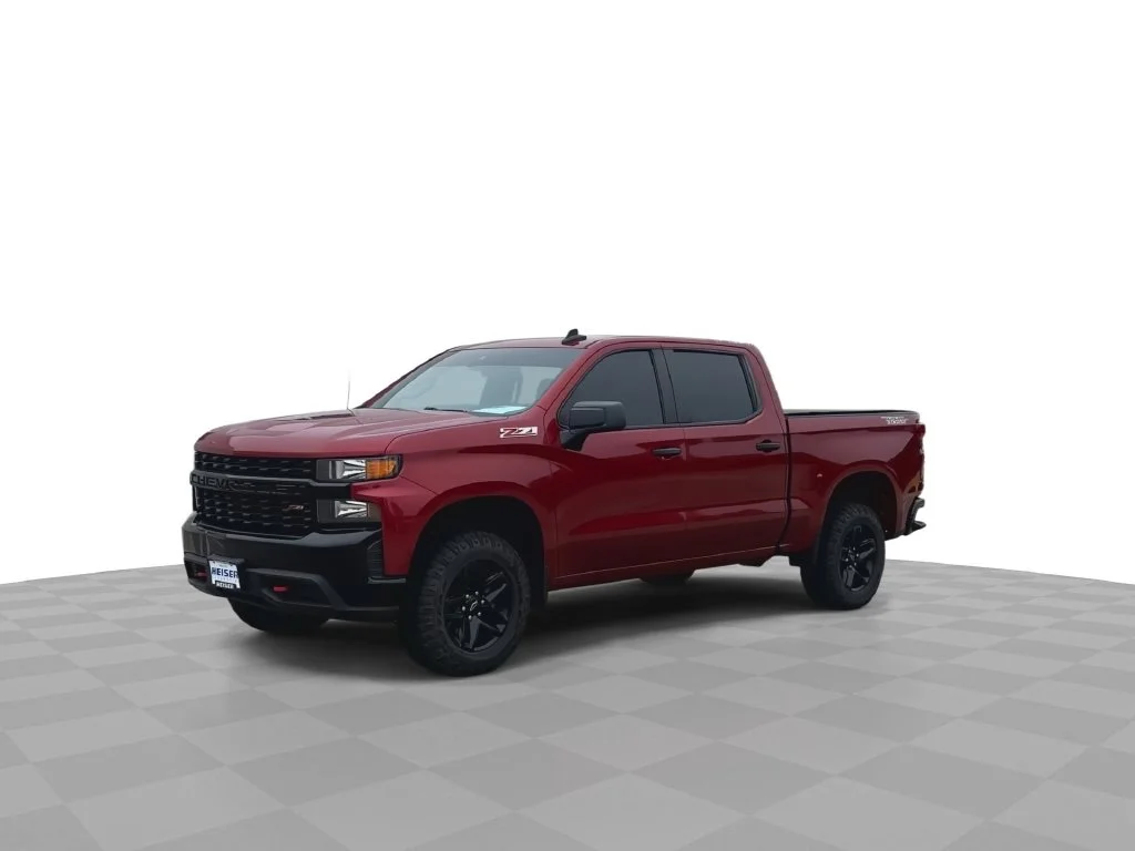 Used 2022 Red Chevrolet Custom Trail Boss image 4