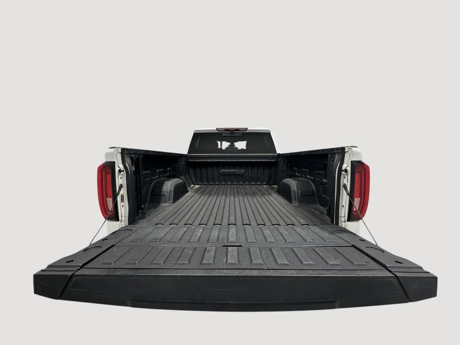Used 2021 SUMMIT WHITE GMC AT4 image 24