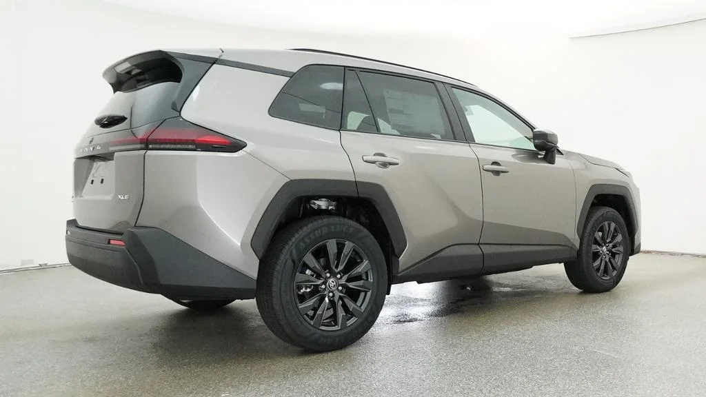 New 2026 Meteor Shower Toyota XLE Premium image 17