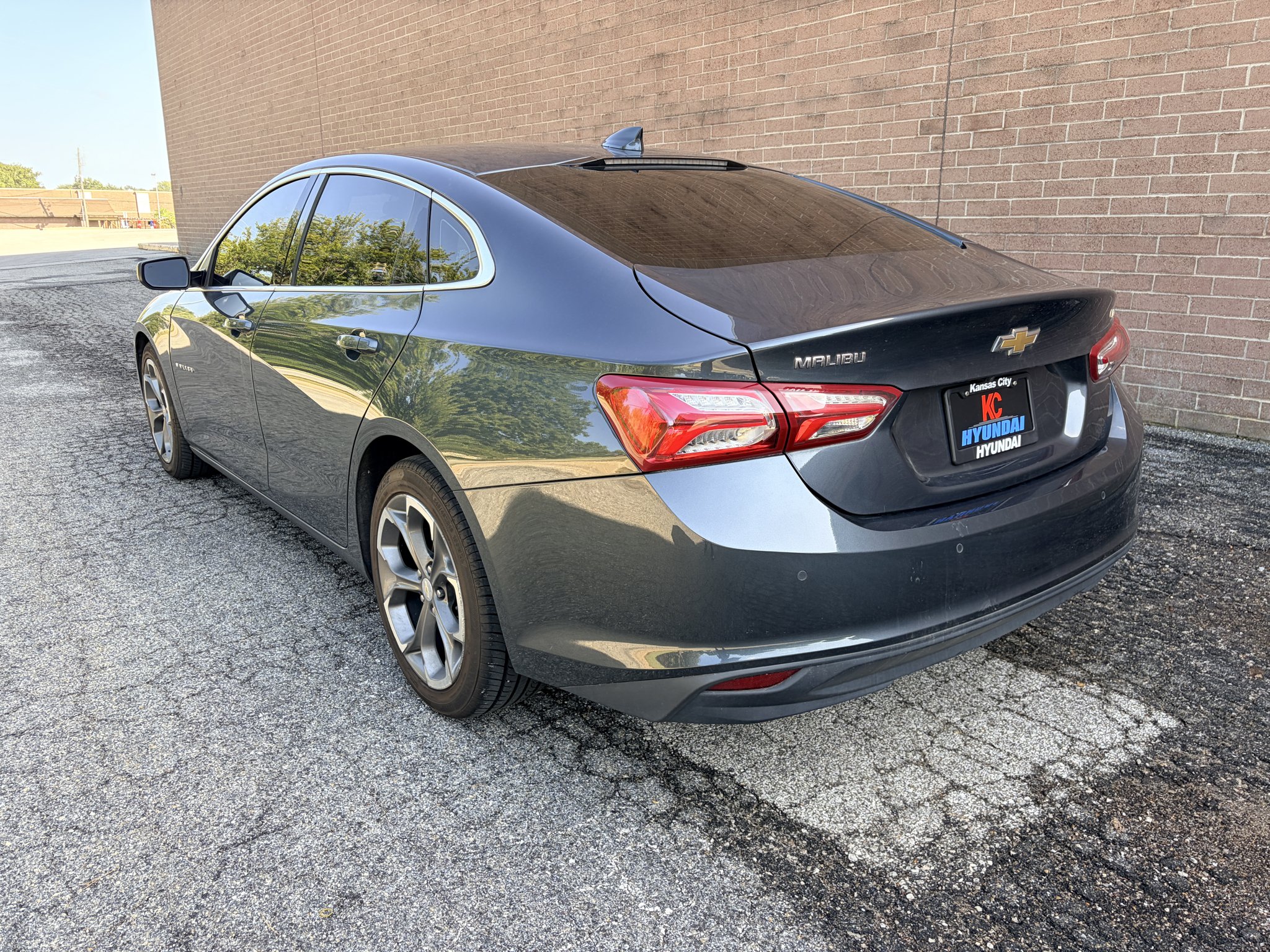 Used 2020 Shadow Gray Metallic Chevrolet LT image 3
