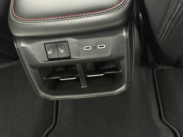 New 2026 White Knuckle Exterior Paint Dodge R/T Plus image 15