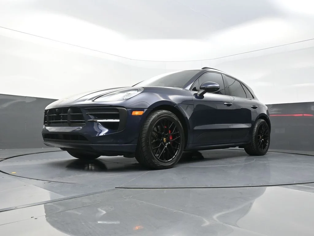 Used 2021  Porsche GTS image 23