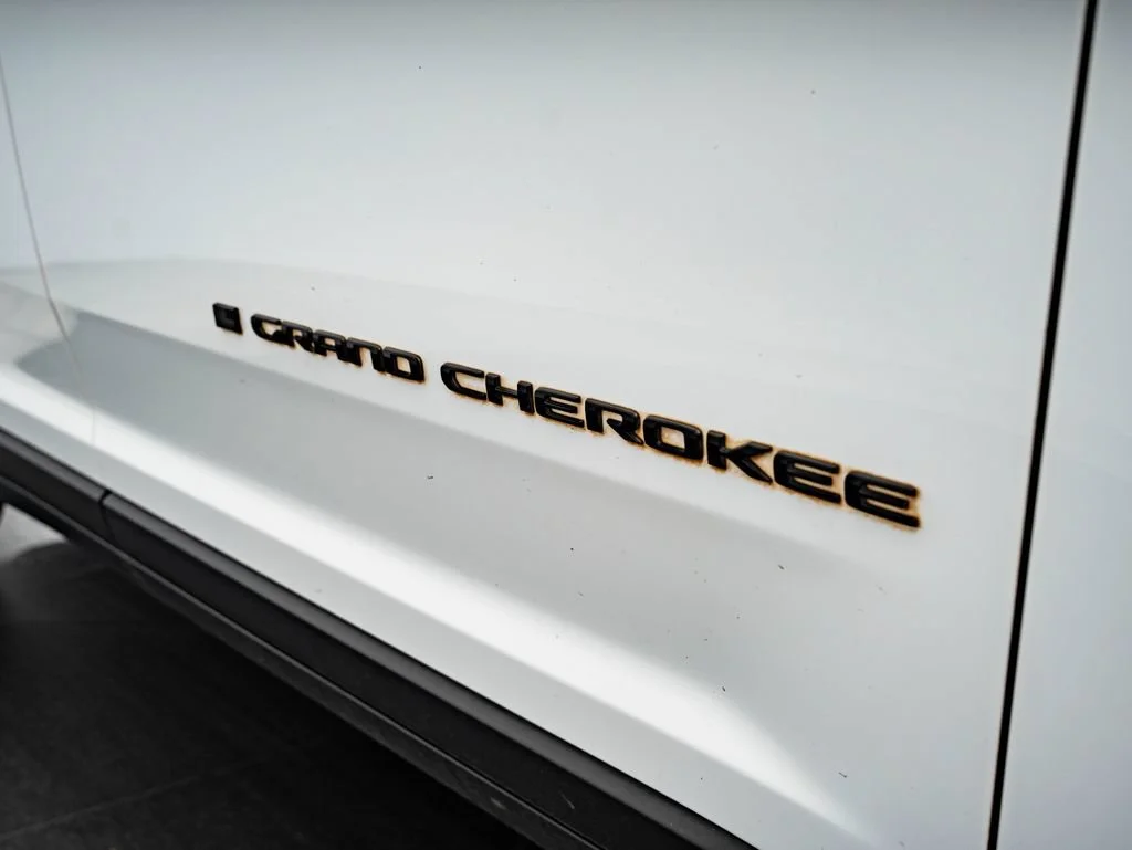 Used 2023 Bright White Clearcoat Jeep Altitude image 16