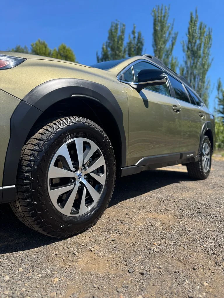 Used 2023 Autumn Green Metallic Subaru Premium image 44