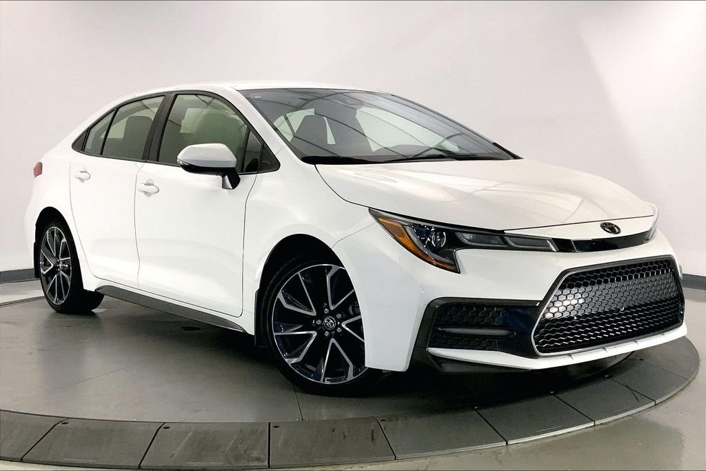 Used 2022 White Toyota SE image 1
