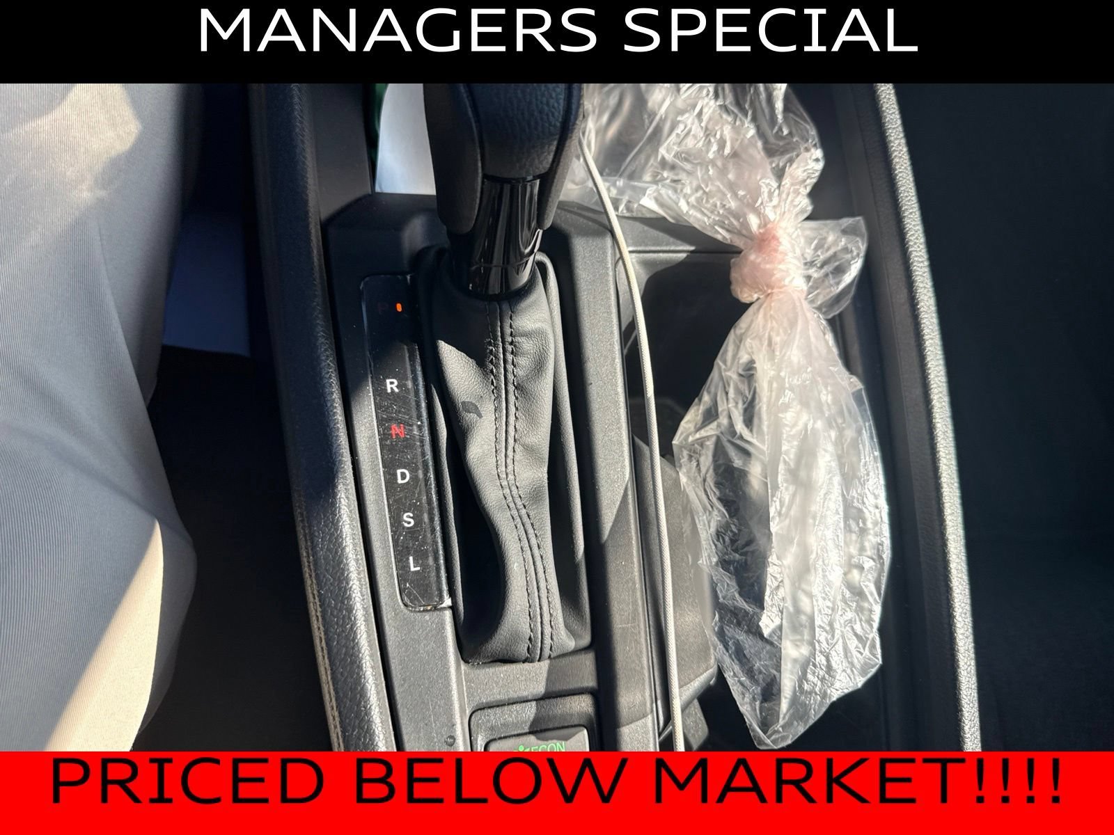 Certified Used 2025 Solar Silver Metallic Honda LX image 52