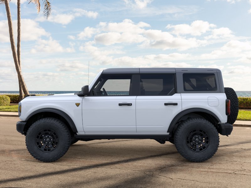 New 2026 Oxford White Ford Badlands® image 3