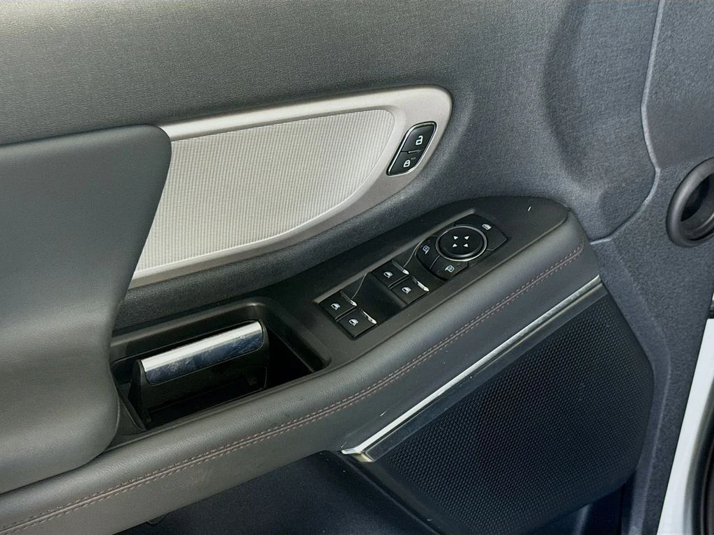 Certified Used 2025 Space Silver Ford Active image 20