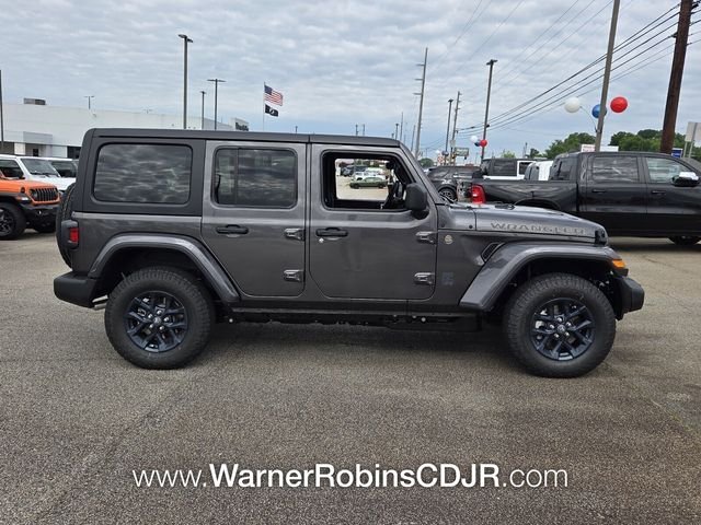 New 2026 Granite Crystal Metallic Clear-Coat Exterior Paint Jeep 85th Anniversary Edition image 12