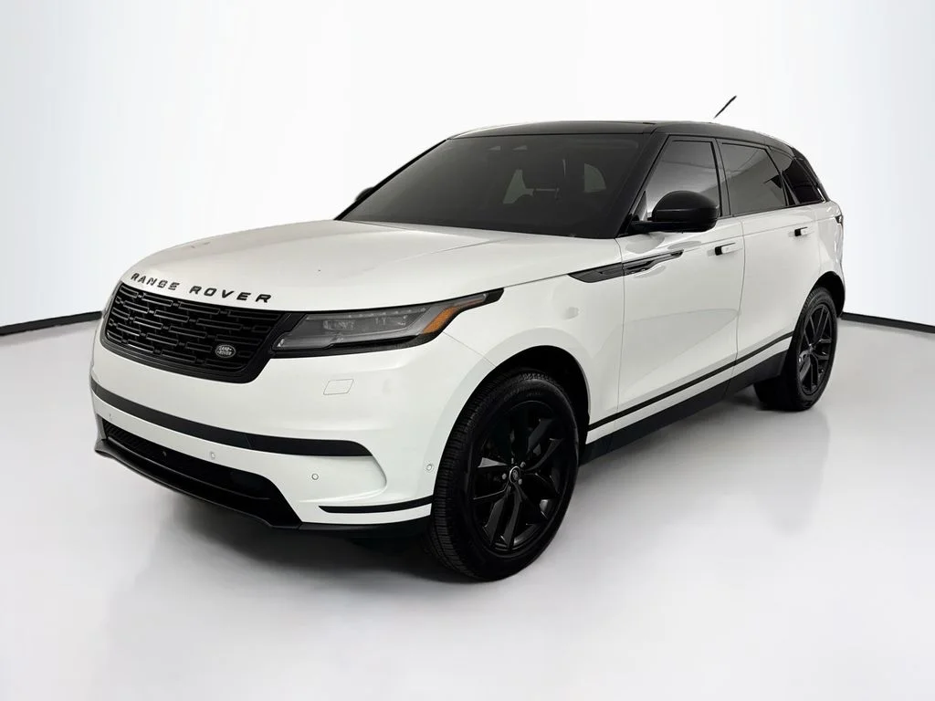 Used 2025 White Land Rover S image 1