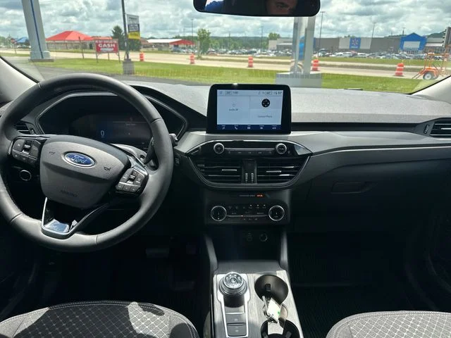 New 2026 Agate Black Metallic Ford Active® image 14