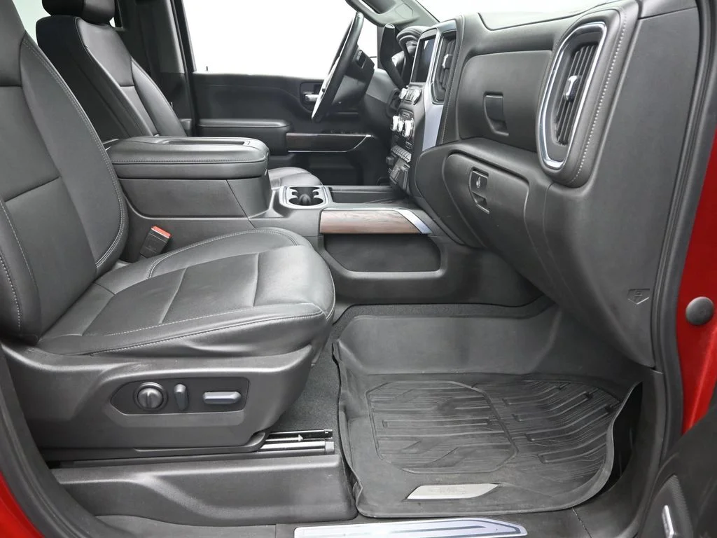 Used 2022 Red GMC SLT image 9