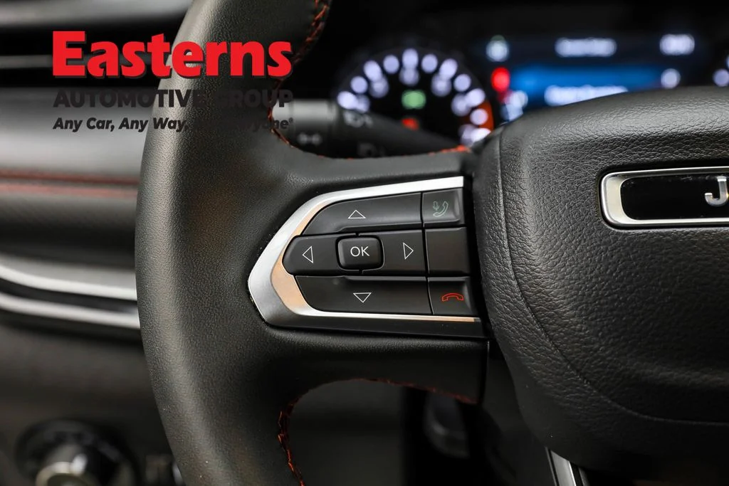 Used 2024 Gray Jeep Trailhawk image 15