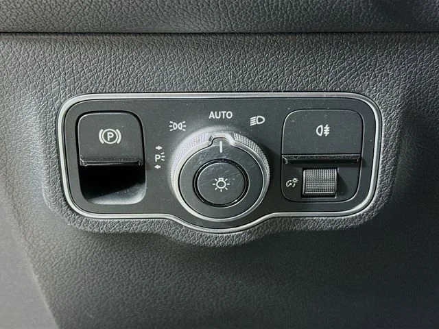 Used 2024 Silver Mercedes-Benz GLB 35 AMG® image 10