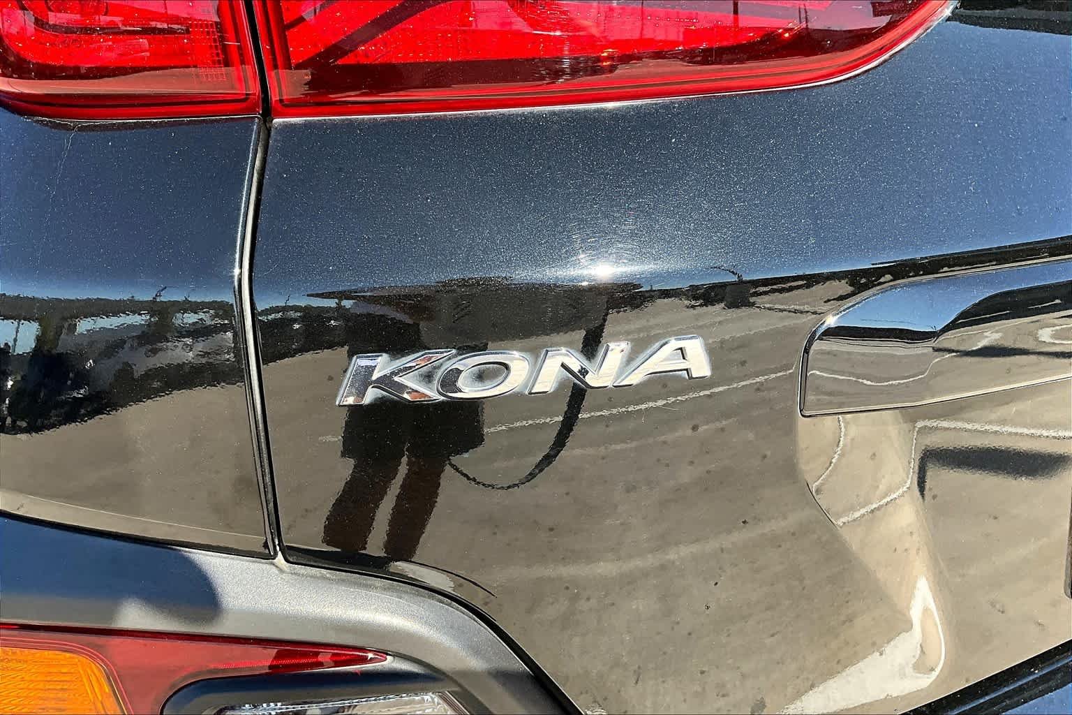 Used 2021 Ultra Black Hyundai SEL image 29