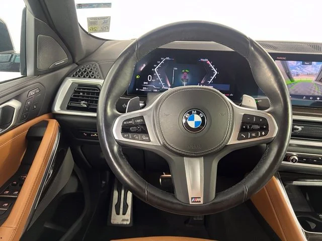 Used 2024 Red BMW xDrive40i image 34