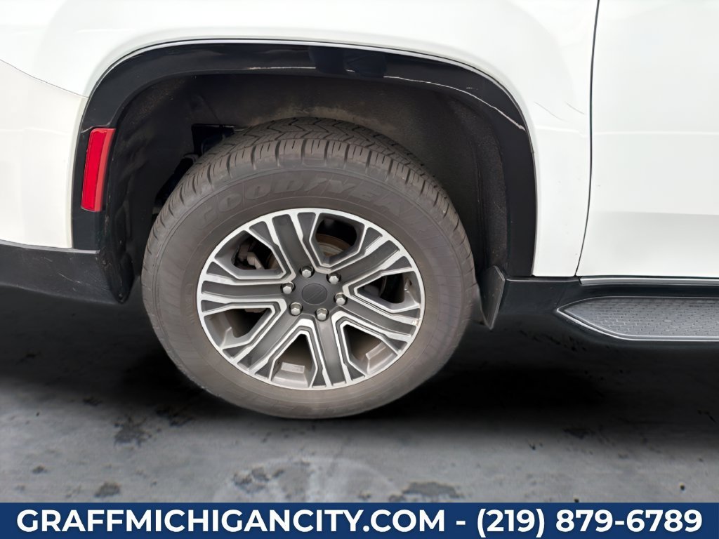 Used 2024  Jeep Series II image 34