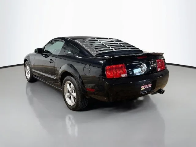 Used 2007  Ford Deluxe image 9