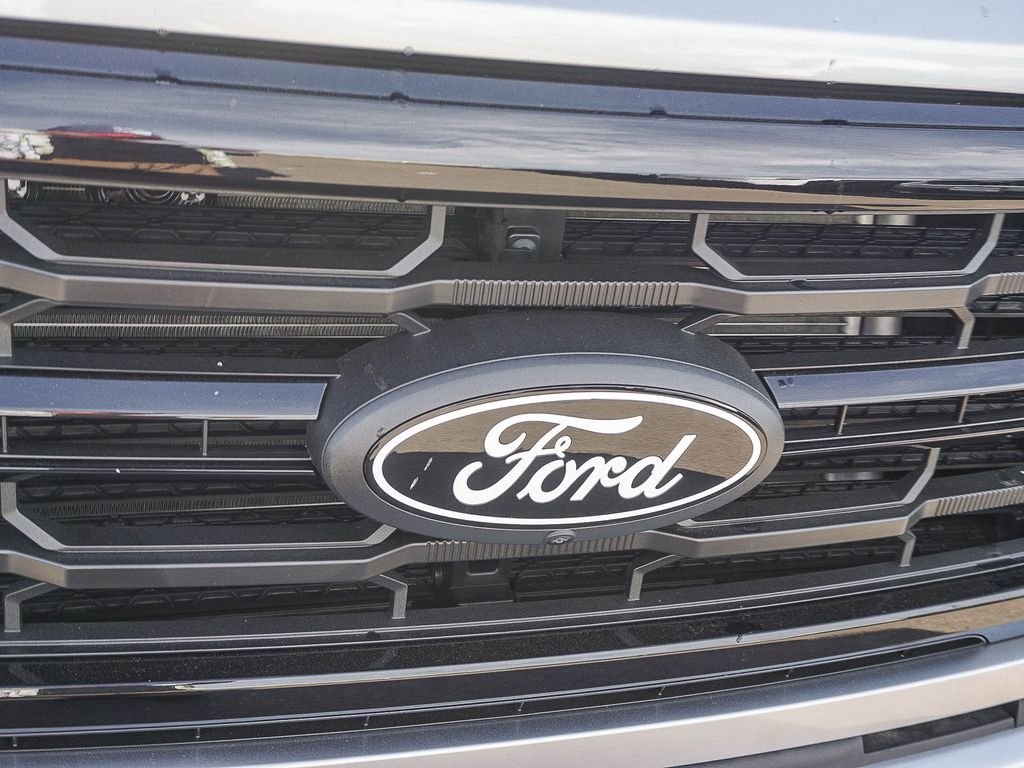 New 2026 Iconic Silver Metallic Ford XLT image 11