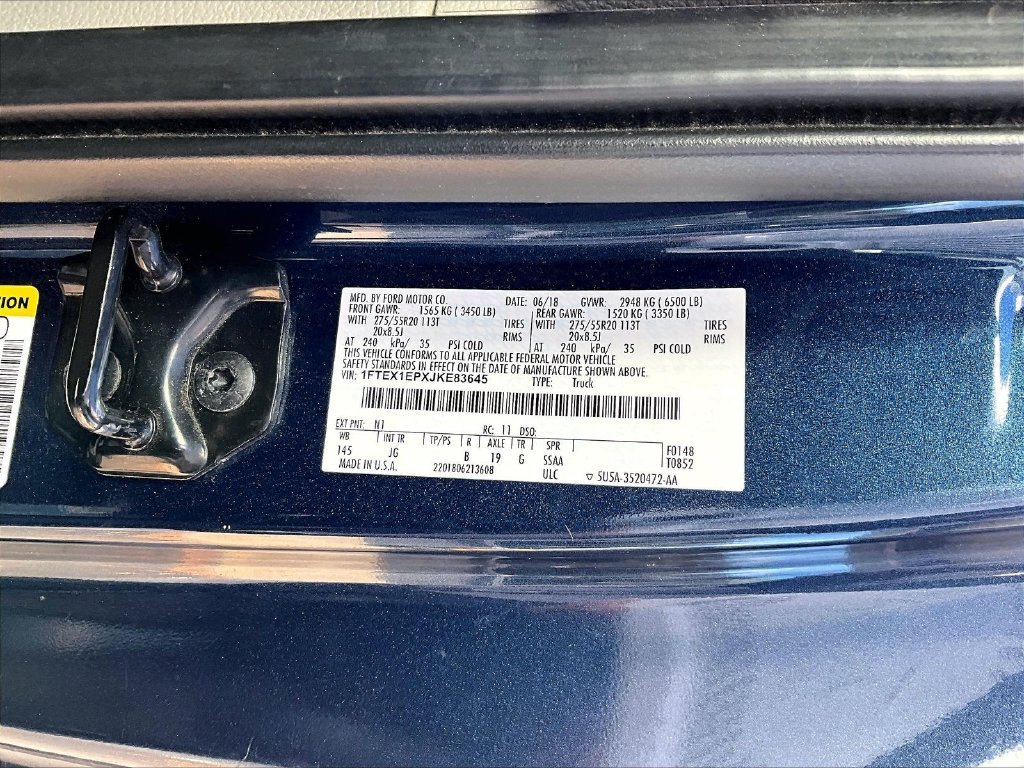 Used 2018 Blue Ford XL image 9