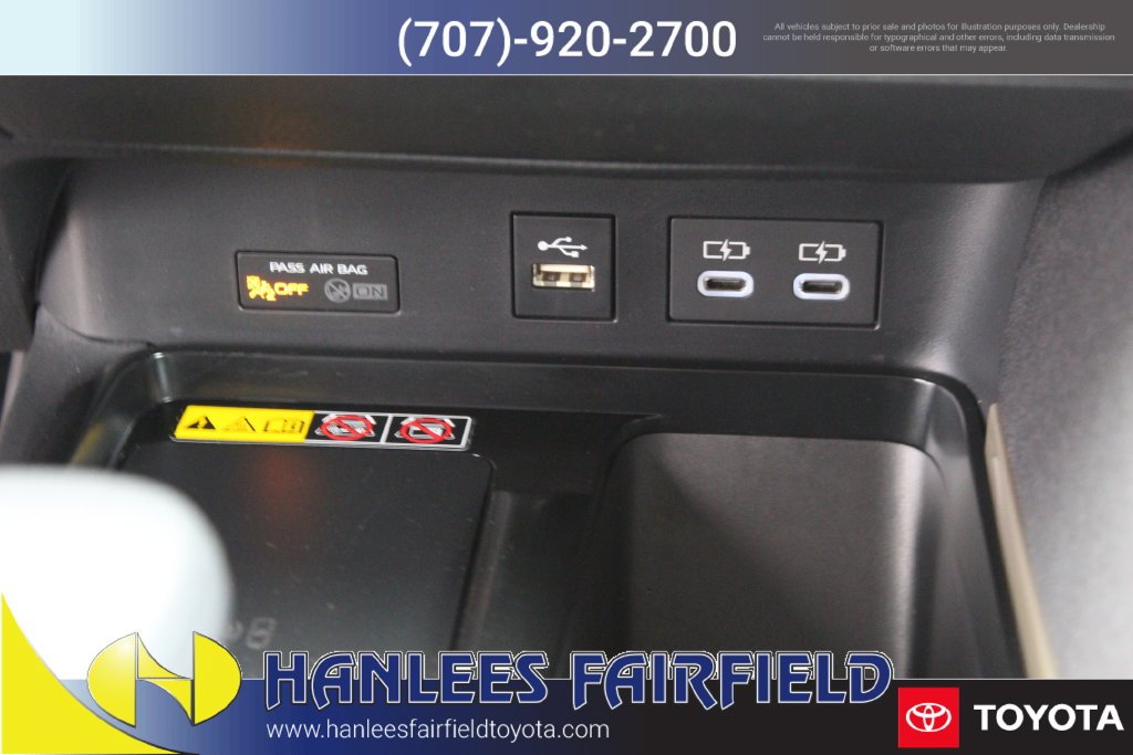 Certified Used 2025  Toyota LE image 21