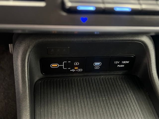 2025 Hyundai Kona SEL - Photo 10