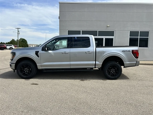 New 2026 Iconic Silver Metallic FORD XLT image 6