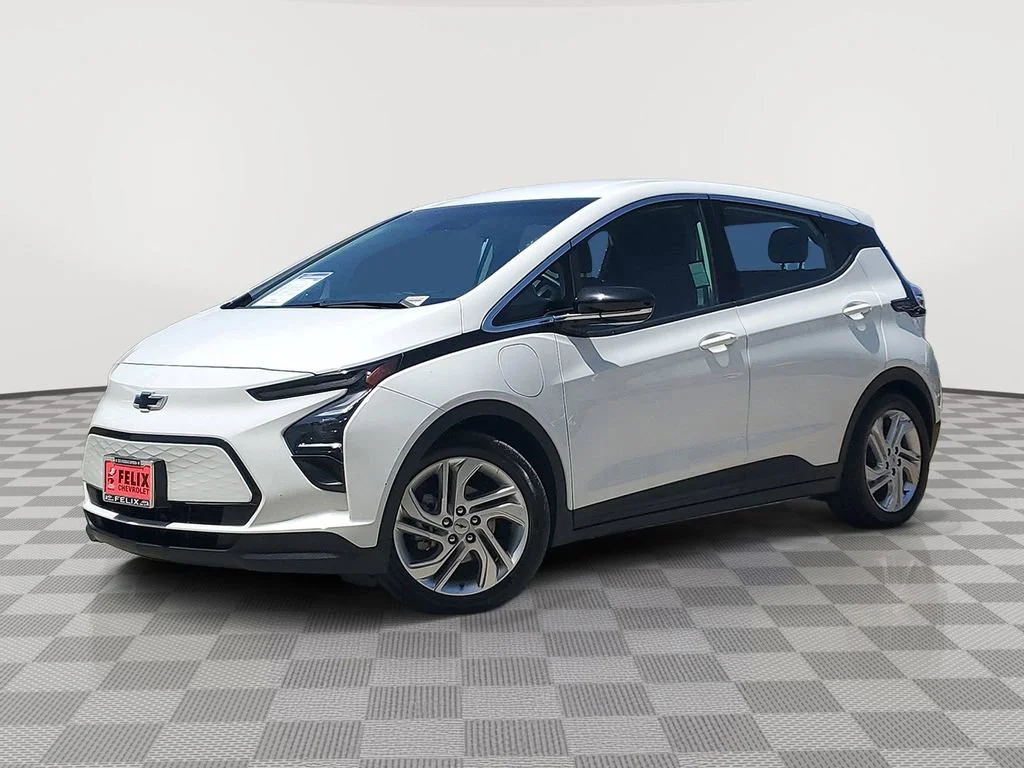 Used 2023 Chevrolet Bolt EV LT with VIN 1G1FW6S03P4127426 for sale in Los Angeles, CA