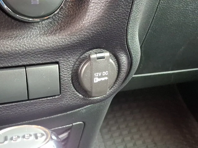 Used 2016 Red Jeep Unlimited Sport image 22