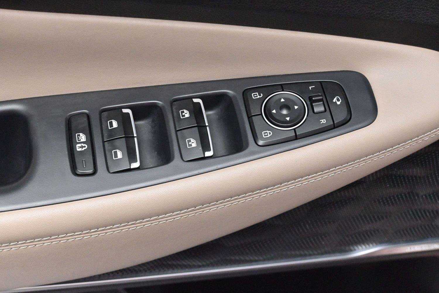 Used 2021 Calypso Red Hyundai Limited image 13